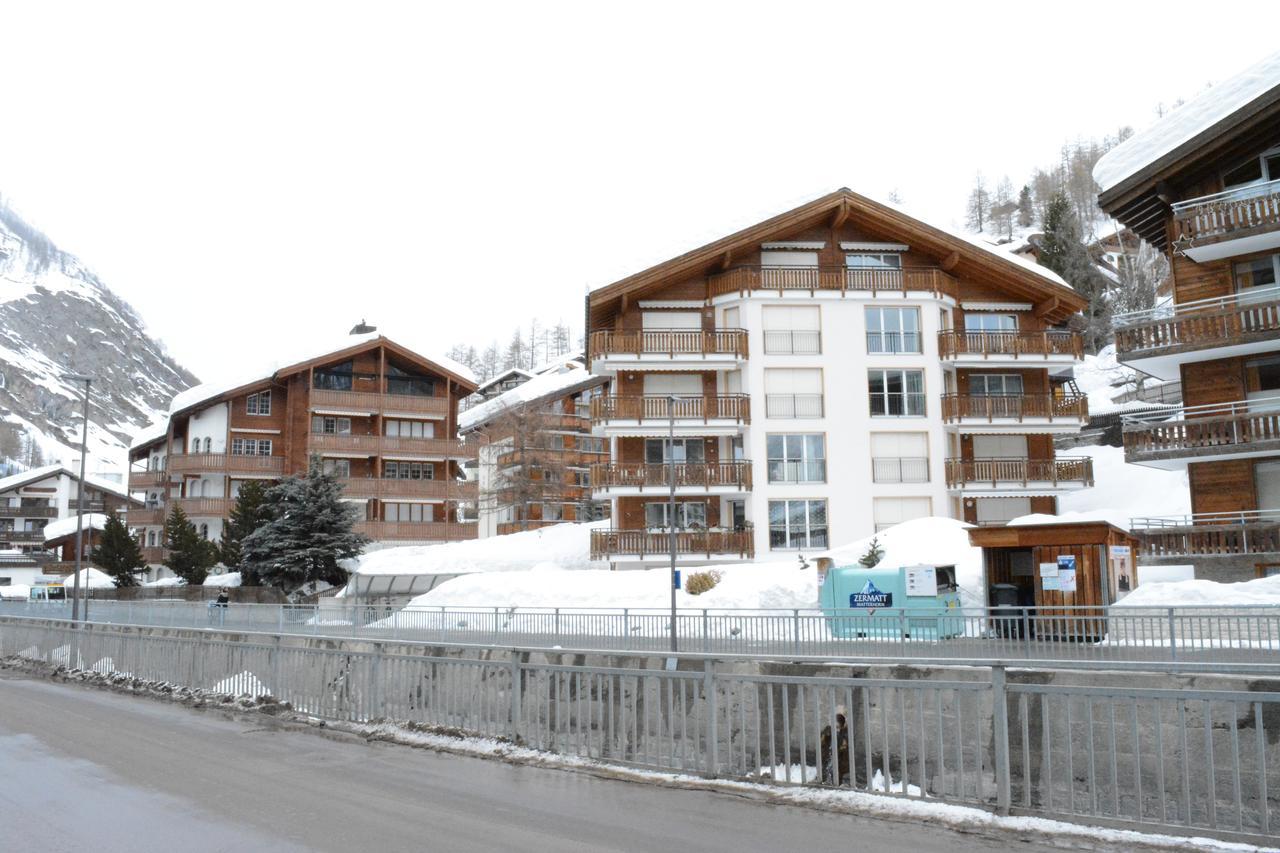 Haus Orta Apartment Zermatt Bagian luar foto